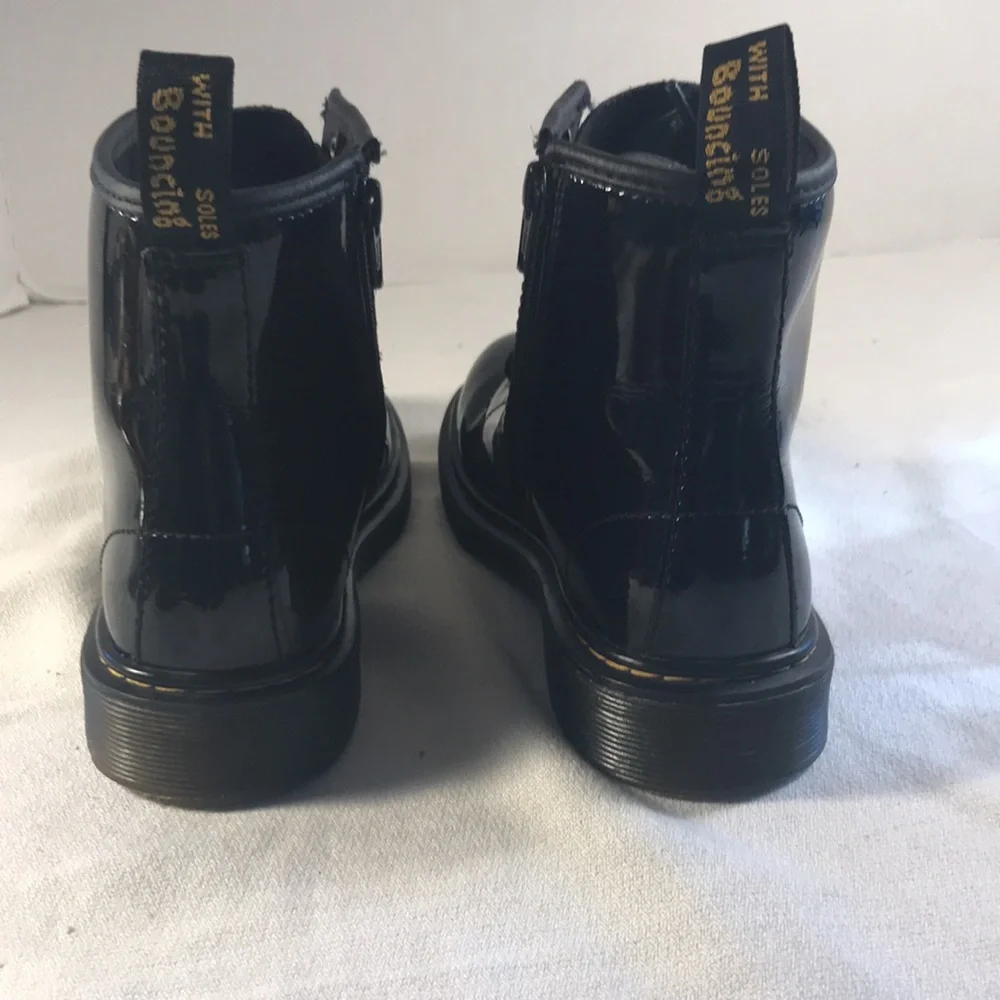 Dr. Martens stylish black